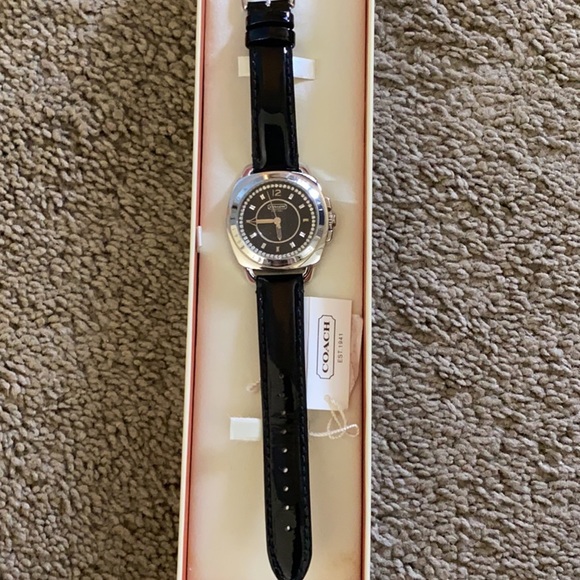 Coach Watch - Picture 1 of 3